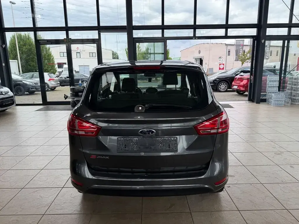 Gebraucht Ford B-MAX SYNC Edition 105 PS (77 kW) 2017 Magnetic Van / Kleinbus