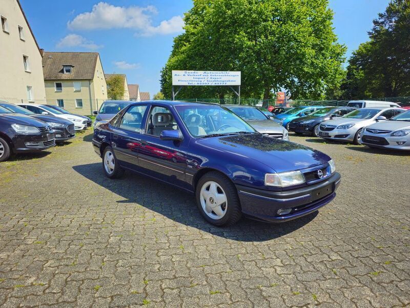Gebraucht Opel Vectra 90 PS (66 kW) 1995 Blau Limousine