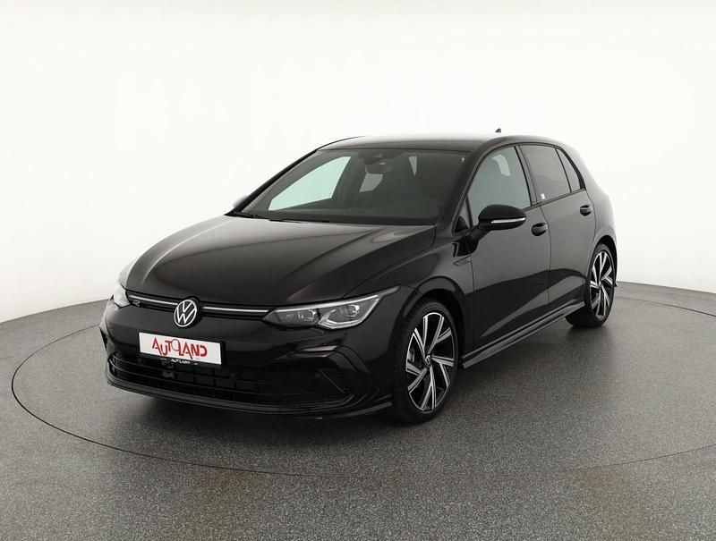 Schwarz Gebraucht 2024 VW Golf VIII R-line Limousine | 28.990 € (Guter Preis) - Bild 1/4