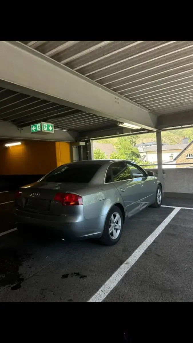 Gebraucht Audi A4 180 PS (132 kW) 2007 Silber Limousine