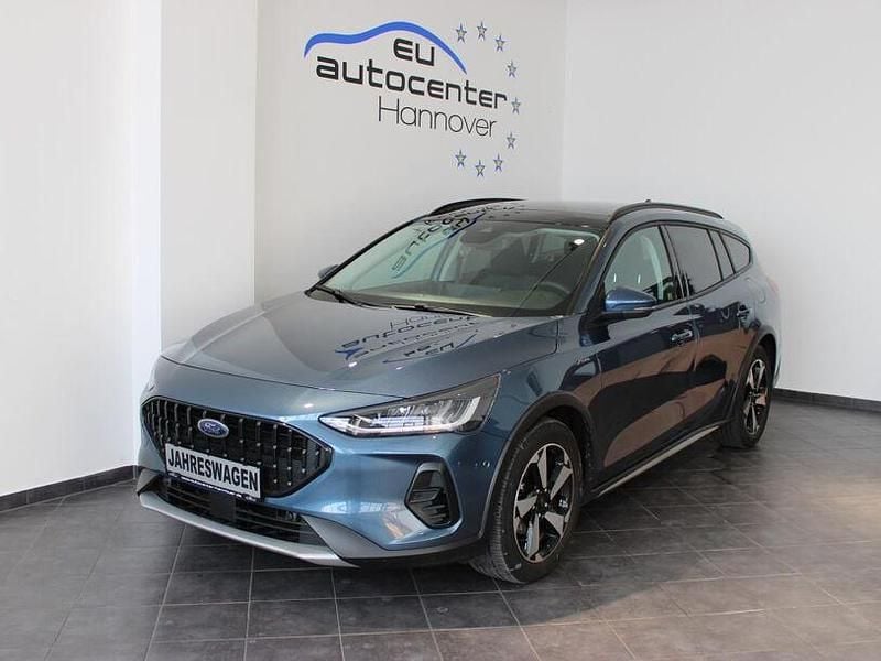 Second-hand Ford Focus Active 155 CP (114 kW) 2024 Albastru Break