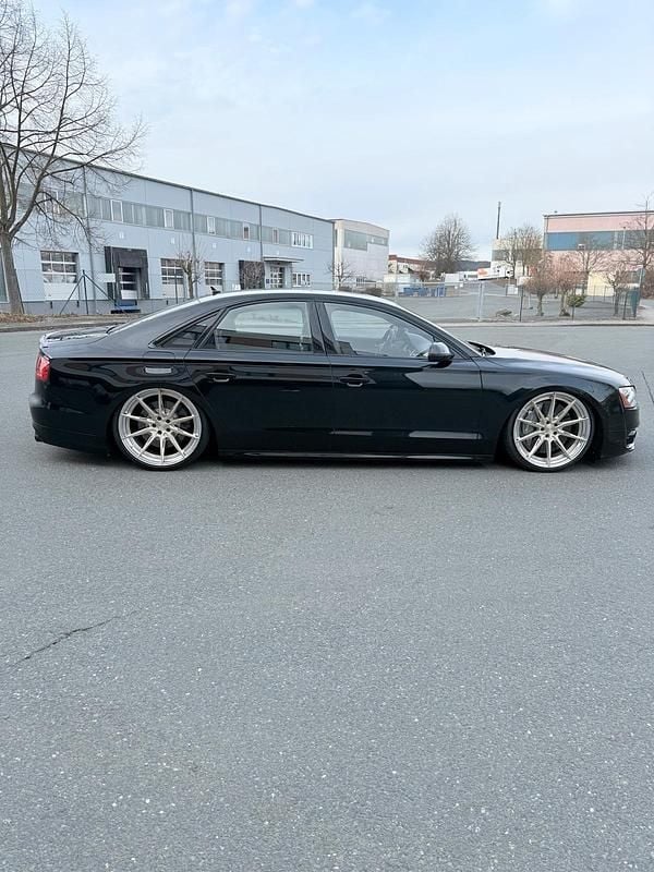 Gebraucht Audi A8 Design 450 PS (330 kW) 2010 Schwarz Limousine