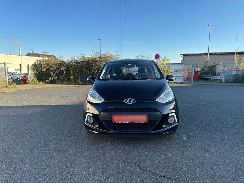 Gebraucht Hyundai i10 2015 Schwarz Kleinwagen