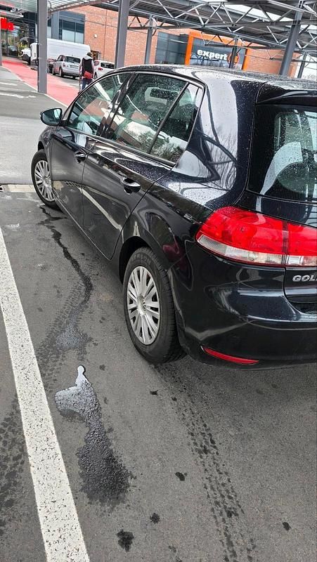 Gebraucht VW Golf VI 80 PS (58 kW) 2009 Schwarz Kleinwagen