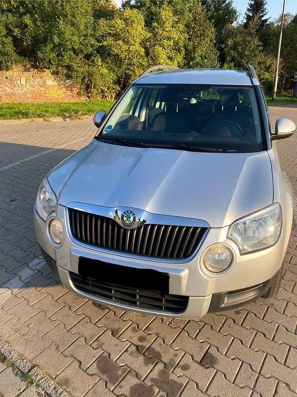 Gebraucht 2011 Skoda Yeti Plus Edition SUV | 6.300 € (Etwas zu teuer) - Bild 1/4