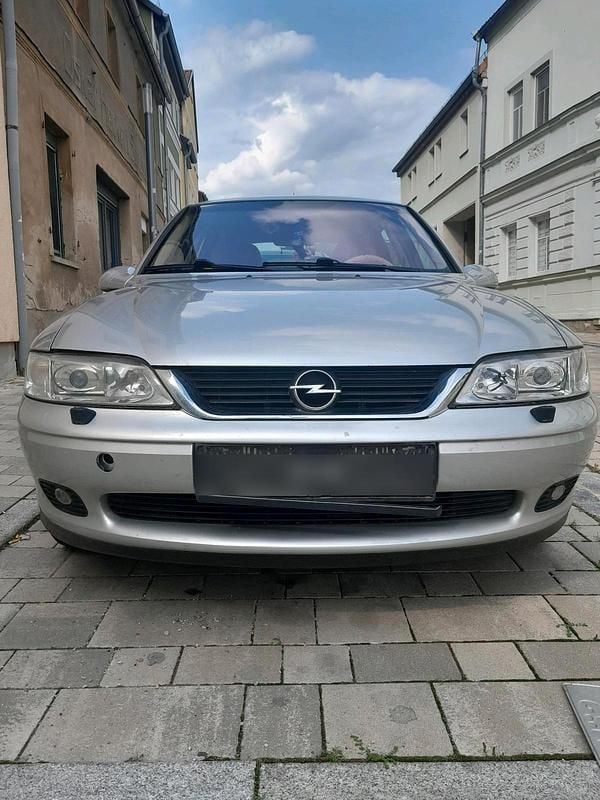 Gebraucht Opel Vectra 2000 Silber Limousine