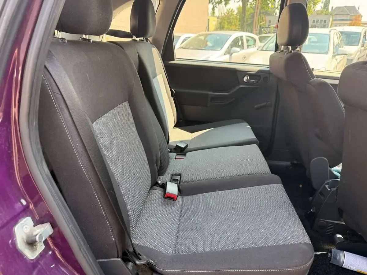 Gebraucht Opel Meriva Cosmo 105 PS (77 kW) 2006 Purple spell mi2 Van / Kleinbus