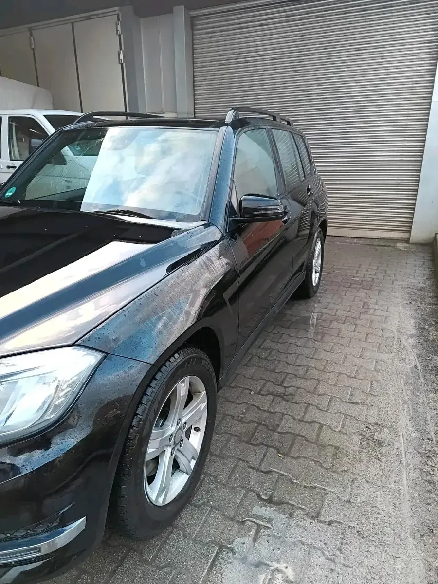 Gebraucht Mercedes GLK250 204 PS (150 kW) 2014 Schwarz SUV