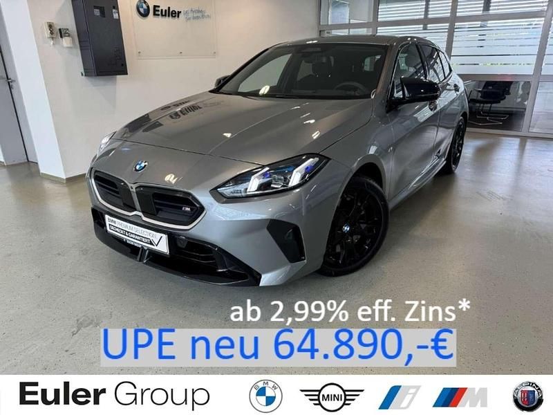 Skyscraper grau metallic Gebraucht 2024 BMW 135 Kleinwagen | 41.690 € (Teuer) - Bild 1/4