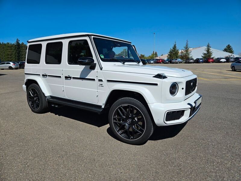 G manufaktur opalithweiss brig Gebraucht 2024 Mercedes G63 AMG AMG SUV | 243.950 € - Bild 1/4