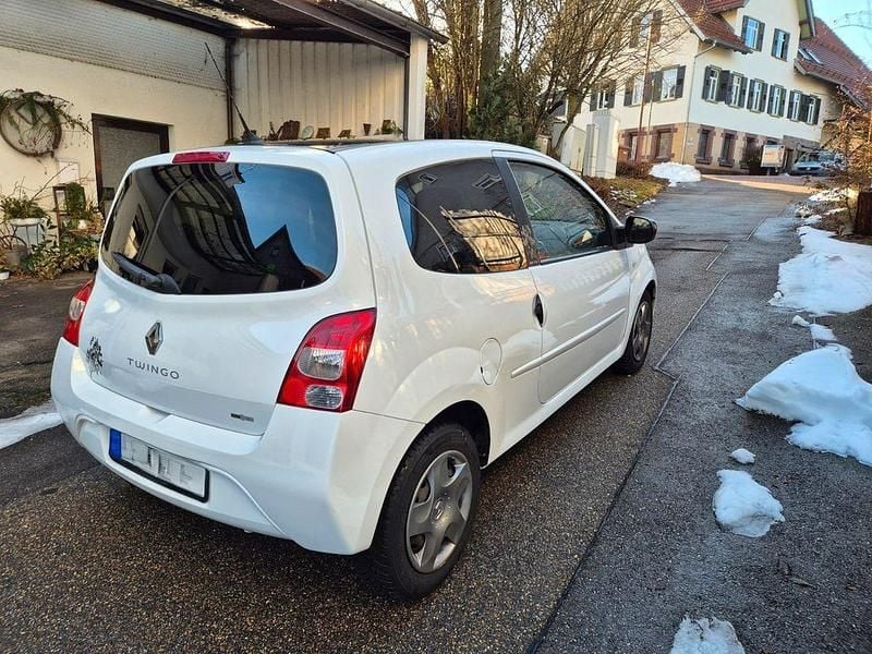Gebraucht Renault Twingo Night&Day 76 PS (55 kW) 2010 Weiß Kleinwagen