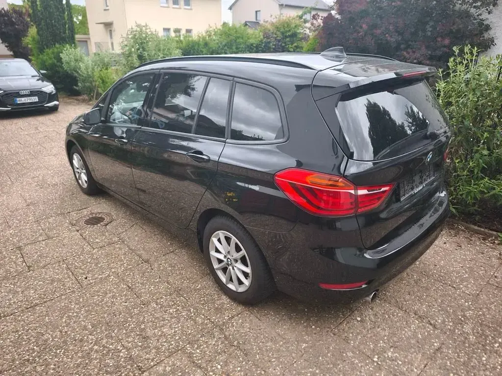 Gebraucht BMW 216 Gran Tourer 116 PS (85 kW) 2018 Schwarz Van / Kleinbus