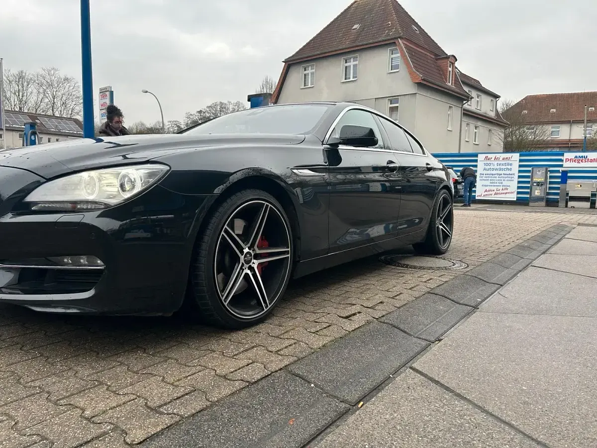 Gebraucht BMW 650 449 PS (330 kW) 2013 Schwarz Coupé