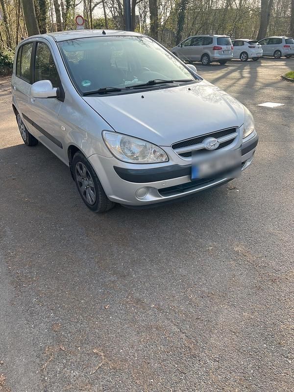 Gebraucht Hyundai Getz 106 PS (77 kW) 2007 Silber Kleinwagen