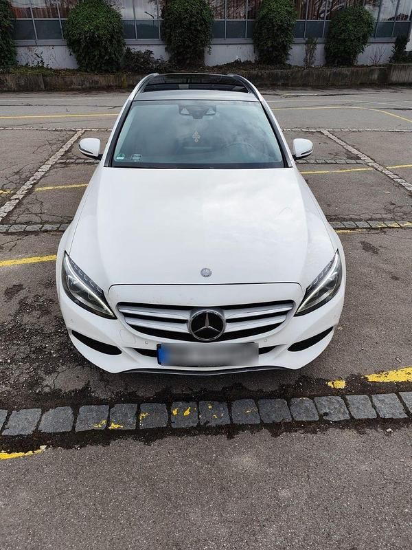 Gebraucht Mercedes C250 Avantgarde 204 PS (150 kW) 2016 Weiß Kombi