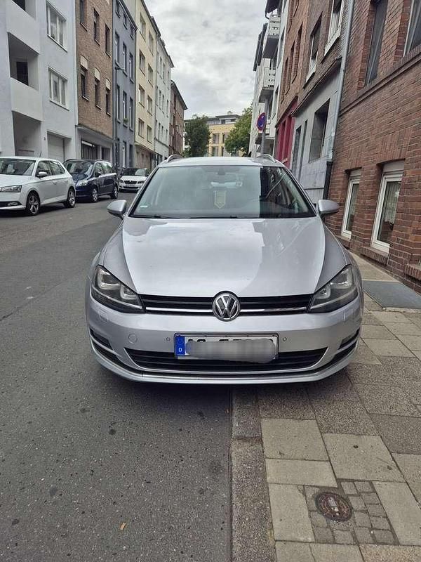Silber Gebraucht 2016 VW Golf VII LOUNGE Kombi | 9.400 € (Fairer Preis) - Bild 1/4