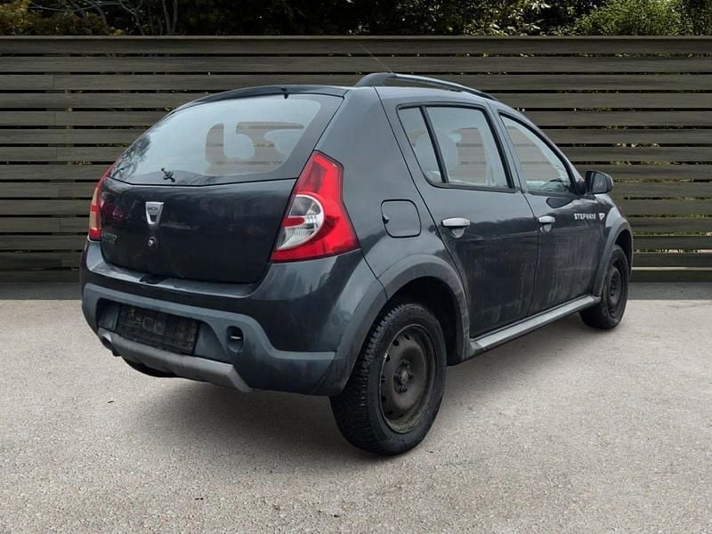 Gebraucht Dacia Sandero Stepway 87 PS (63 kW) 2010 Kombi