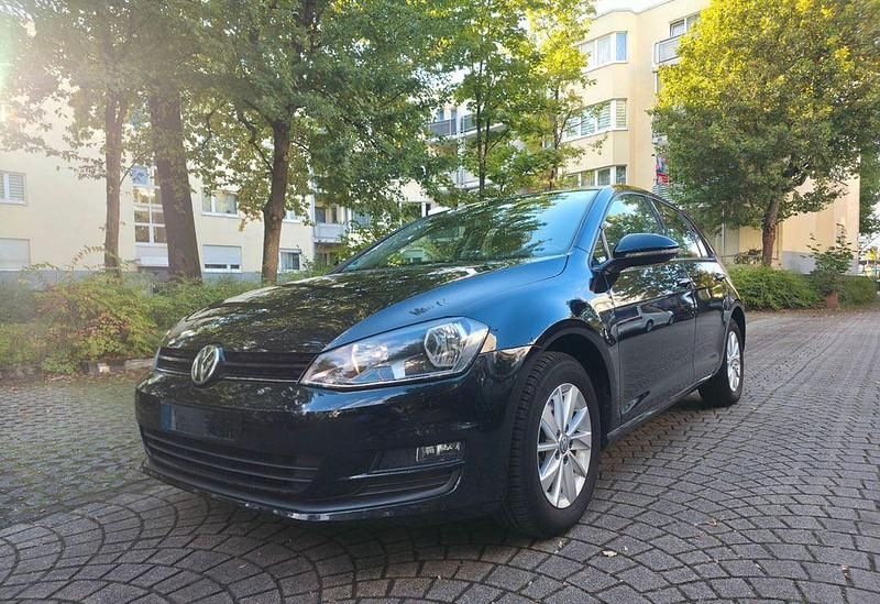 Schwarz Gebraucht 2014 VW Golf VII Comfortline Limousine | 13.400 € (Fairer Preis) - Bild 1/4