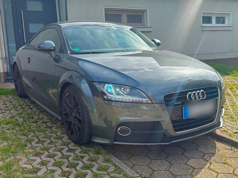 Grau Gebraucht 2011 Audi TT S-Line Coupé | 12.850 € (Fairer Preis) - Bild 1/4
