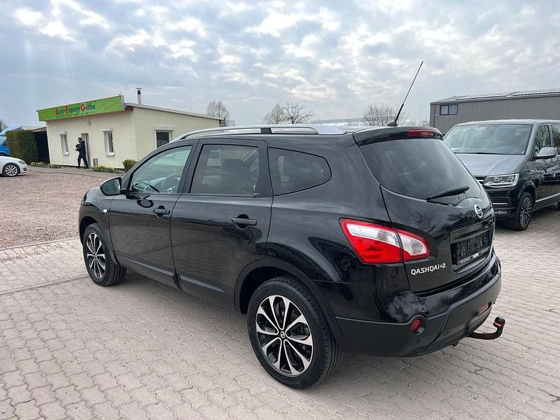 Gebraucht Nissan Qashqai +2 Acenta 103 PS (75 kW) 2010 Schwarz SUV