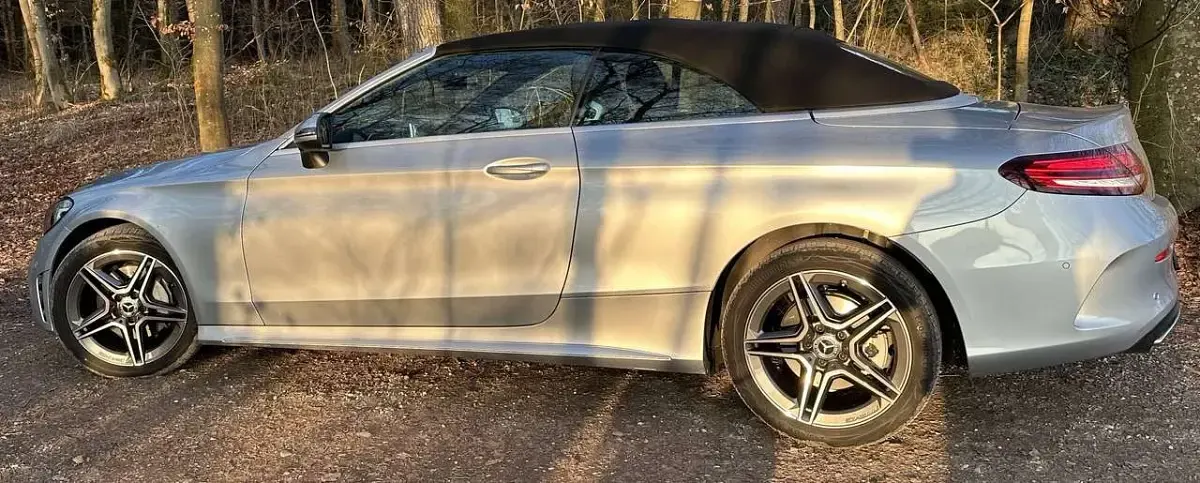 Gebraucht Mercedes C200 AMG 184 PS (135 kW) 2022 Silber Cabrio