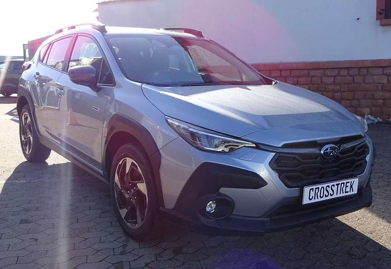Neu Subaru Crosstrek Platinum 136 PS (100 kW) 2025 Ice silver SUV