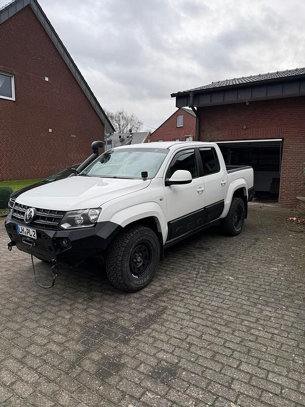 Weiß Gebraucht 2013 VW Amarok Highline Abholung | 20.799 € (Teuer) - Bild 1/4