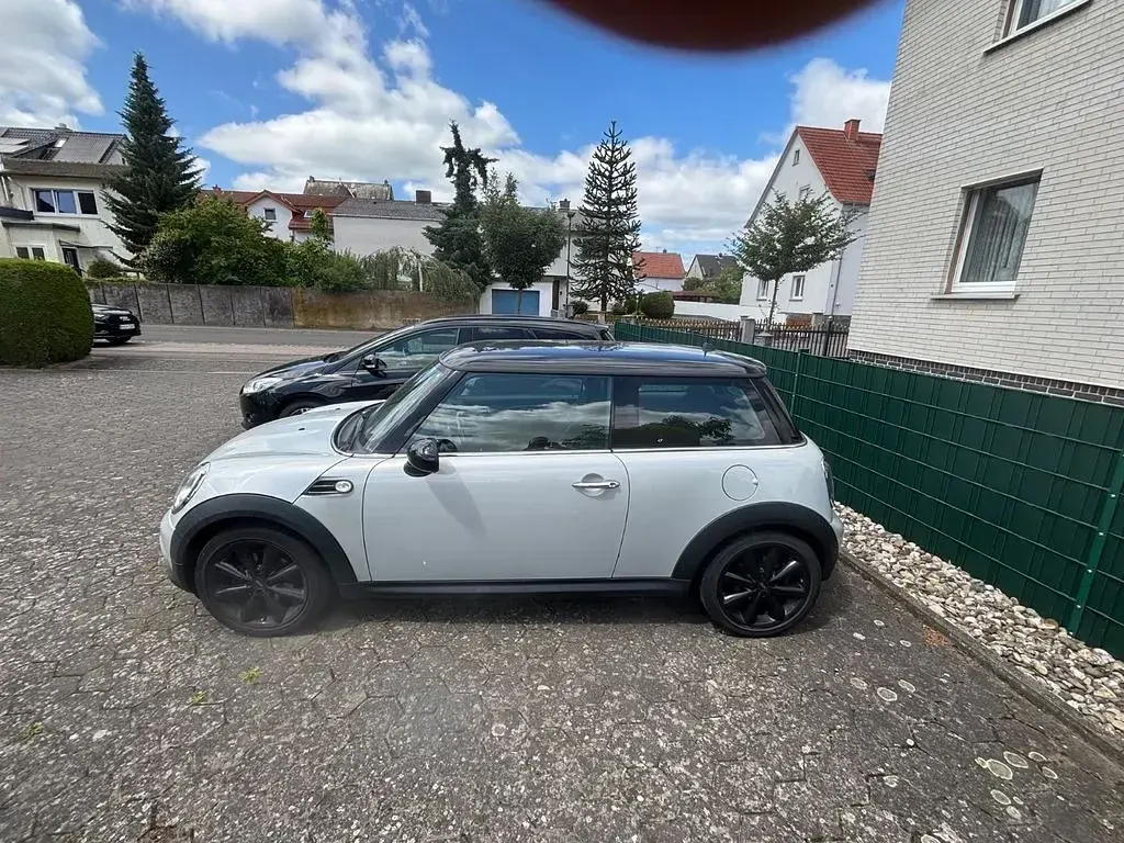 Gebraucht Mini Cooper 122 PS (89 kW) 2011 Silber Kleinwagen
