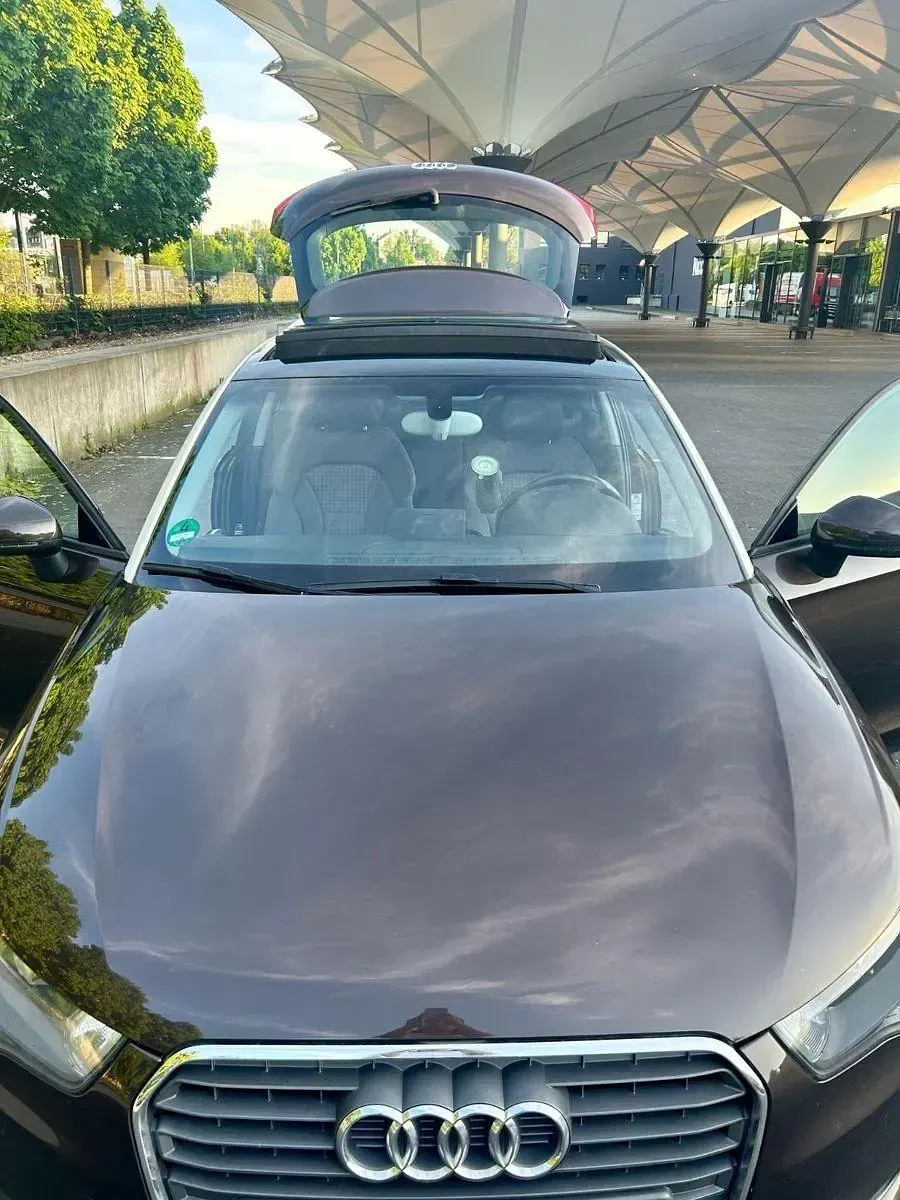 Gebraucht Audi A1 Ambition 122 PS (89 kW) 2012 Braun Kleinwagen