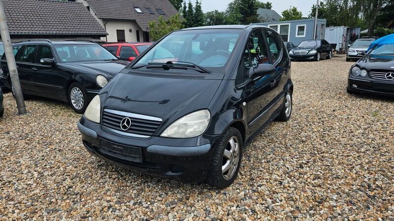 Schwarz Gebraucht 2002 Mercedes A140 Classic Van / Kleinbus | 590 € (Guter Preis) - Bild 1/4