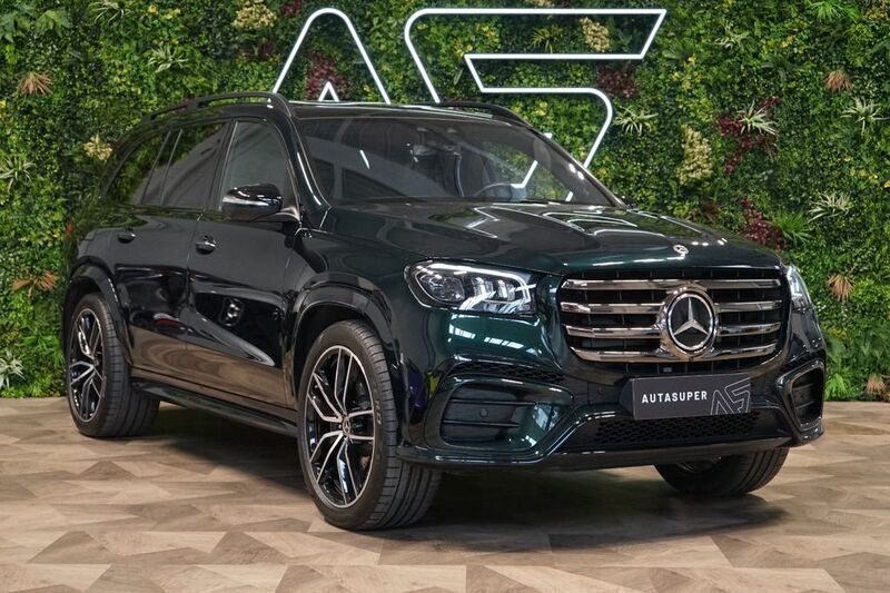 Grün Gebraucht 2023 Mercedes GLS450 AMG SUV | 114.600 € - Bild 1/3