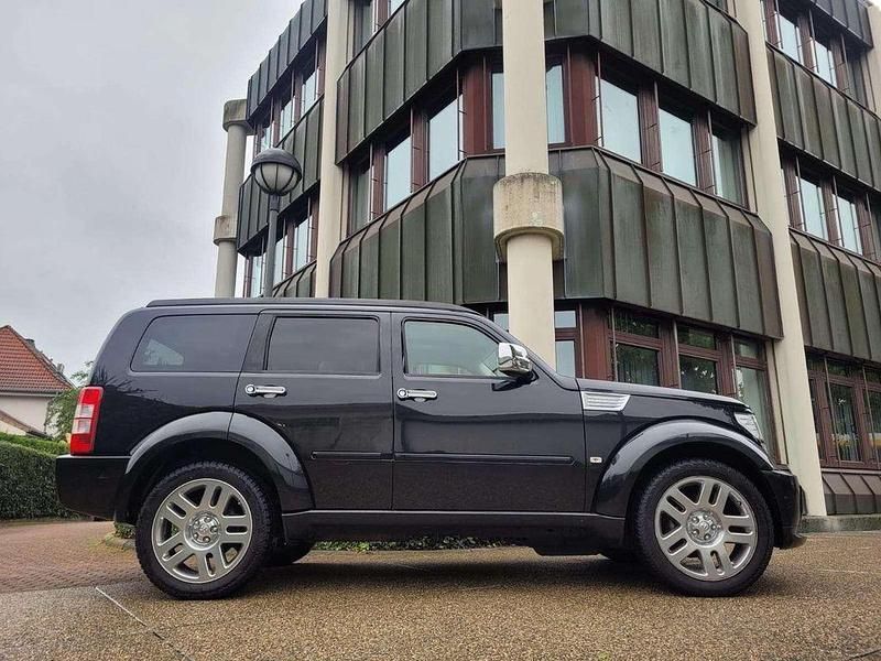 Schwarz Gebraucht 2008 Dodge Nitro SUV | 10.900 € (Teuer) - Bild 1/4