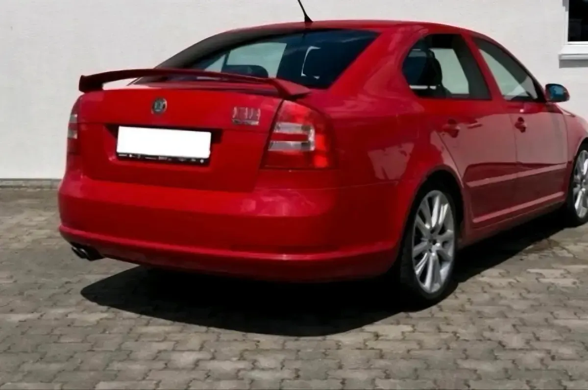 Gebraucht Skoda Octavia 170 PS (125 kW) 2009 Rot Limousine