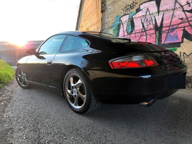 Schwarz Gebraucht 2000 Porsche 996 | 48.999 € (Teuer) - Bild 1/4