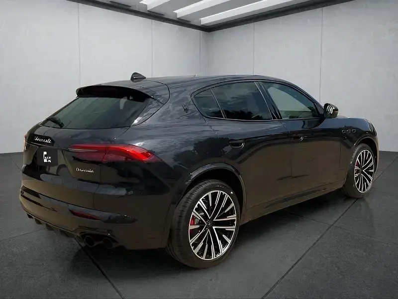 Gebraucht Maserati Grecale 330 PS (242 kW) 2025 Schwarz SUV