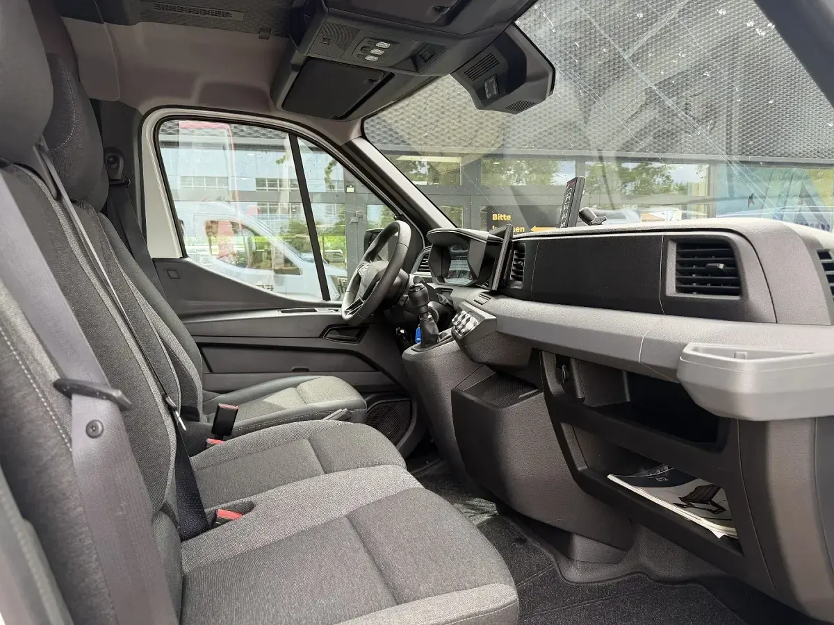 Gebraucht Renault Master 131 PS (96 kW) 2024 Mineralweiß Van