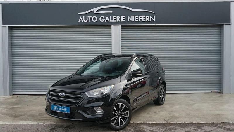 Gebraucht Ford Kuga ST-Line 179 PS (131 kW) 2018 Schwarz SUV