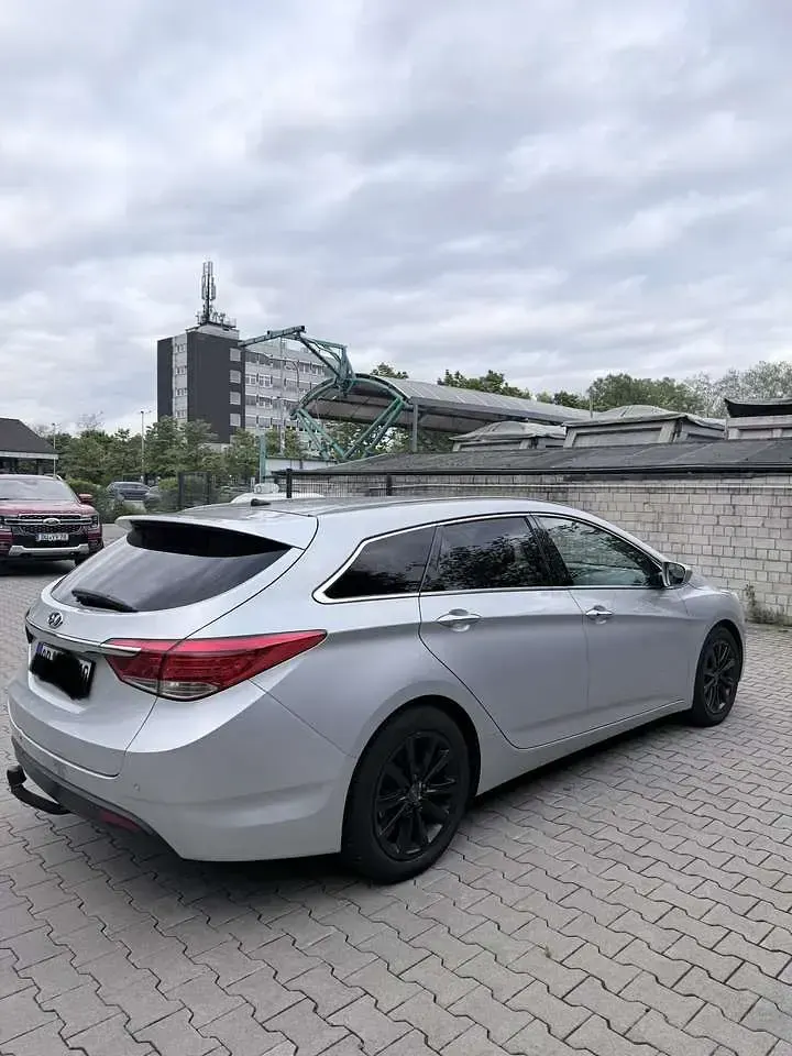 Gebraucht Hyundai i40 136 PS (100 kW) 2012 Kombi