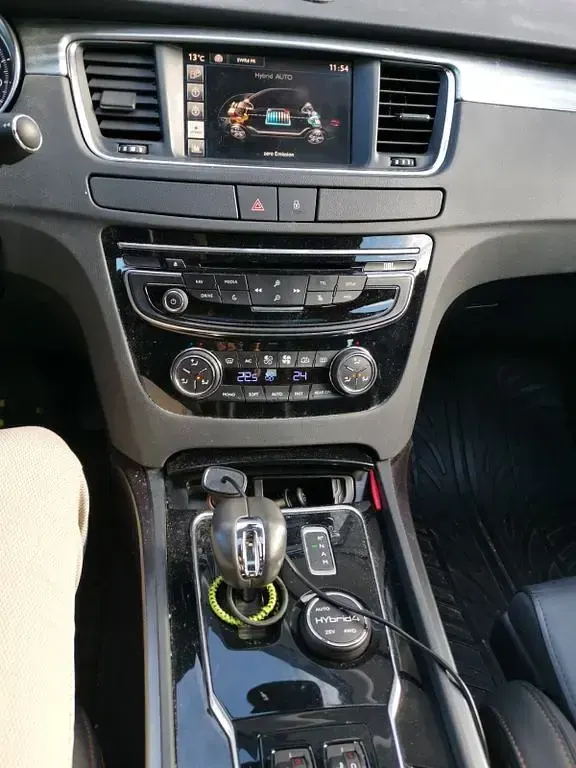 Gebraucht Peugeot 508 RXH 163 PS (119 kW) 2015 Braun metallic Kombi