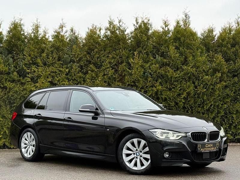 Gebraucht BMW 330 M Sport 252 PS (185 kW) 2015 Schwarz Kombi