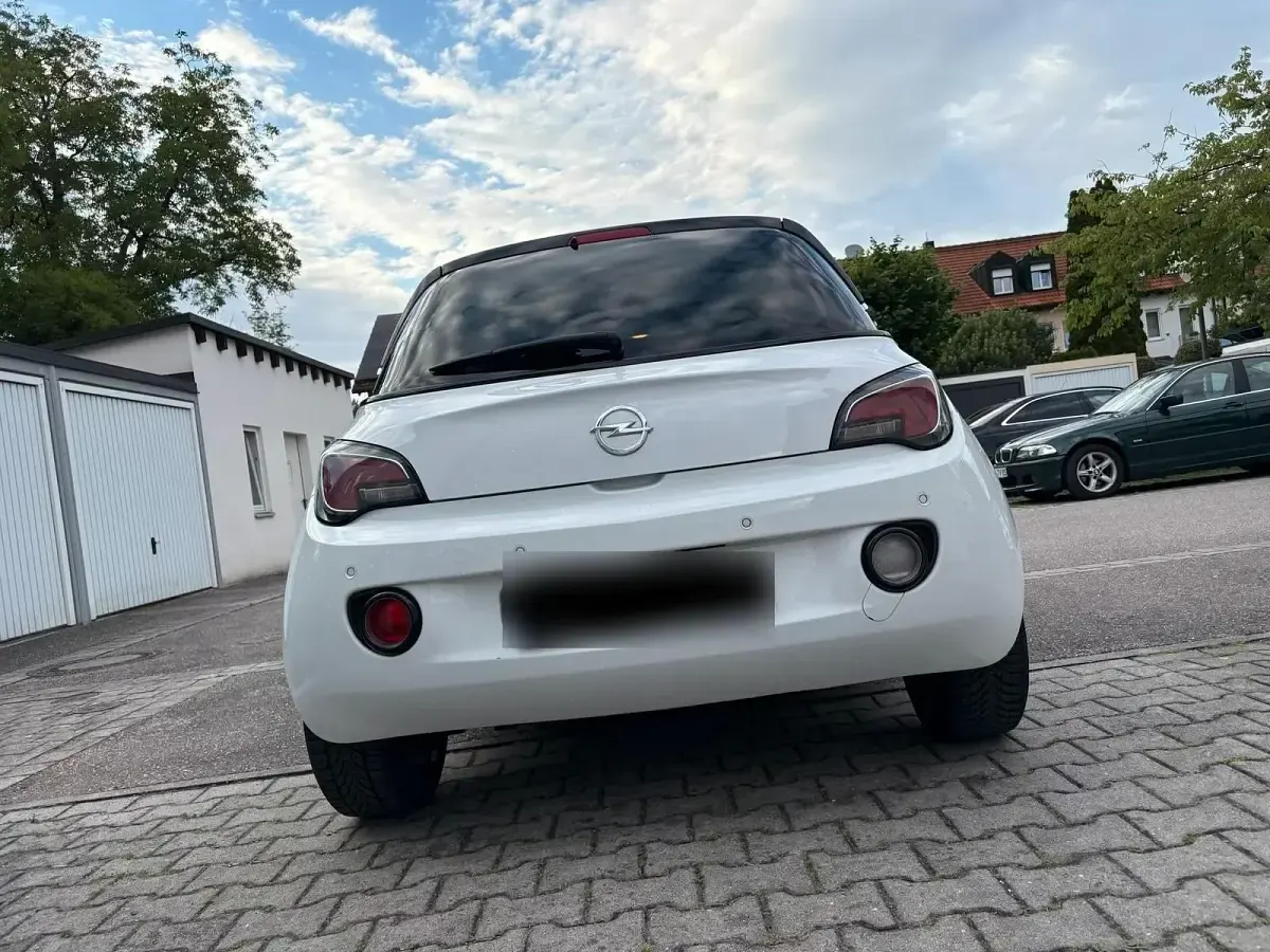 Gebraucht Opel Adam 87 PS (63 kW) 2016 Weiß Kleinwagen