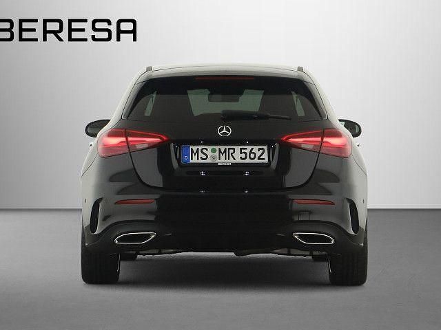 Gebraucht Mercedes A200 AMG line 150 PS (110 kW) 2023 Schwarz Kleinwagen