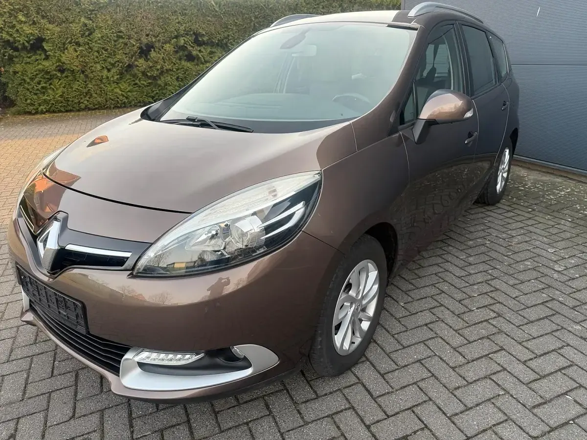 Gebraucht Renault Scenic E-Tech 110 PS (80 kW) 2014 Braun Van / Kleinbus