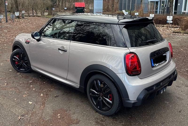 Gebraucht Mini John Cooper Works 231 PS (169 kW) 2022 Kleinwagen