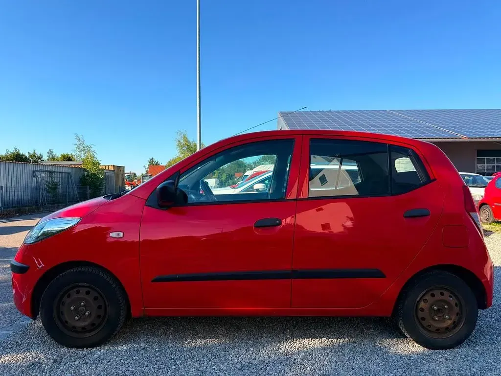Gebraucht Hyundai i10 Edition 67 PS (49 kW) 2010 Rot Kleinwagen