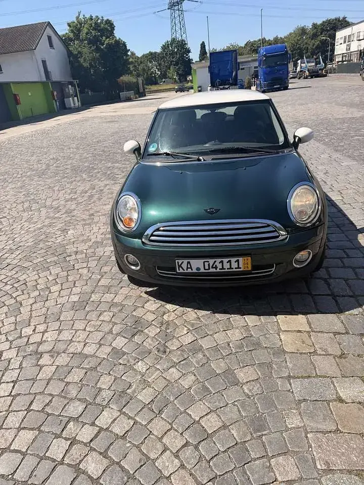 Gebraucht Mini Cooper 120 PS (88 kW) 2009 Grün Kleinwagen