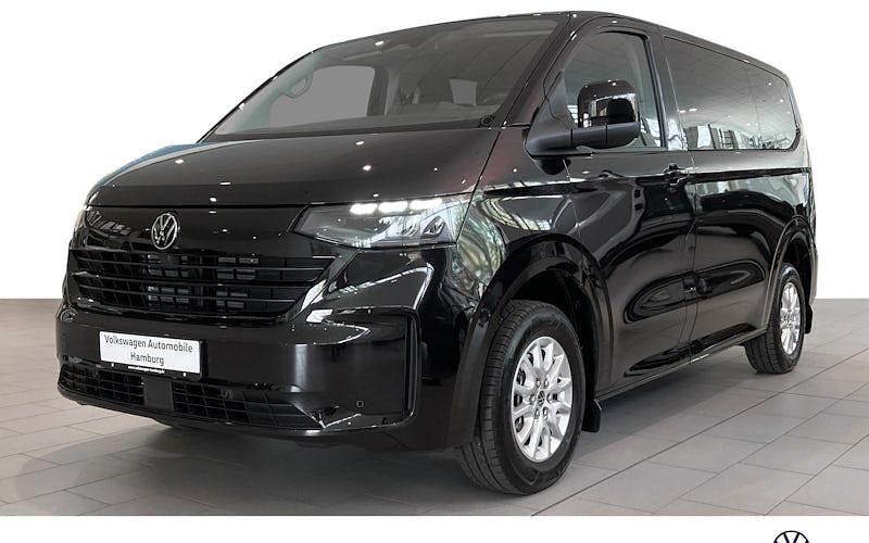 Neu VW Caravelle Life 160 kW (218 PS) 2025 Schwarz Van / Kleinbus