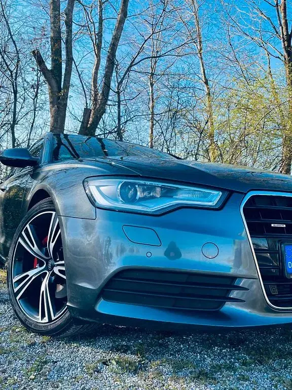 Gebraucht Audi A6 Sport 204 PS (150 kW) 2012 Schwarz Kombi