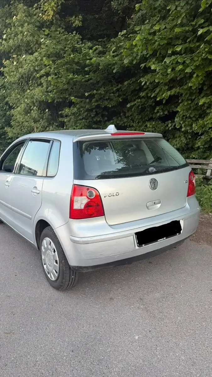 Gebraucht VW Polo Basis 54 PS (39 kW) 2002 Grau Kleinwagen