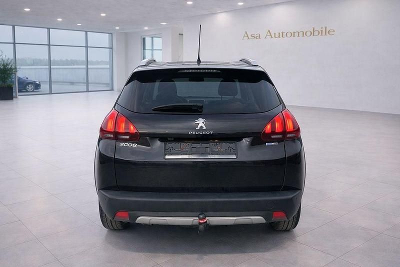 Gebraucht Peugeot 2008 Allure 131 PS (96 kW) 2017 Noir perla nera SUV
